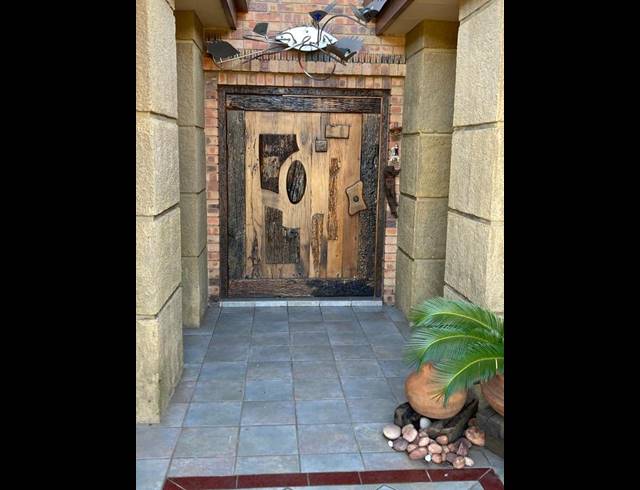 4 BEDROOM HOUSE FOR SALE IN SASOLBURG EXT 4